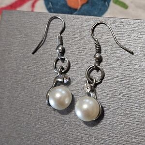 Elegant Silver Pearl Drop Earrings